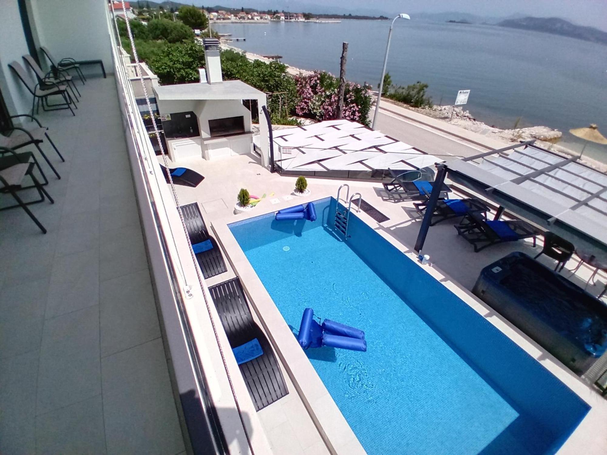 Villa Nada Drače エクステリア 写真